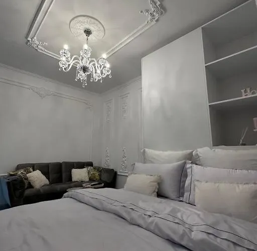 The Artist's Loft Near Center Apartamento *